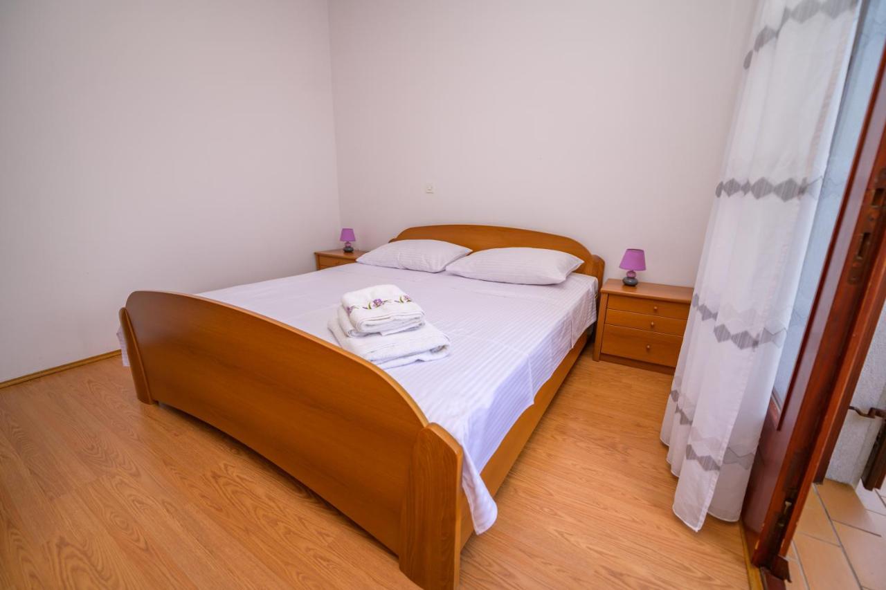 Apartments Marina Veskovic Nerezine Luaran gambar