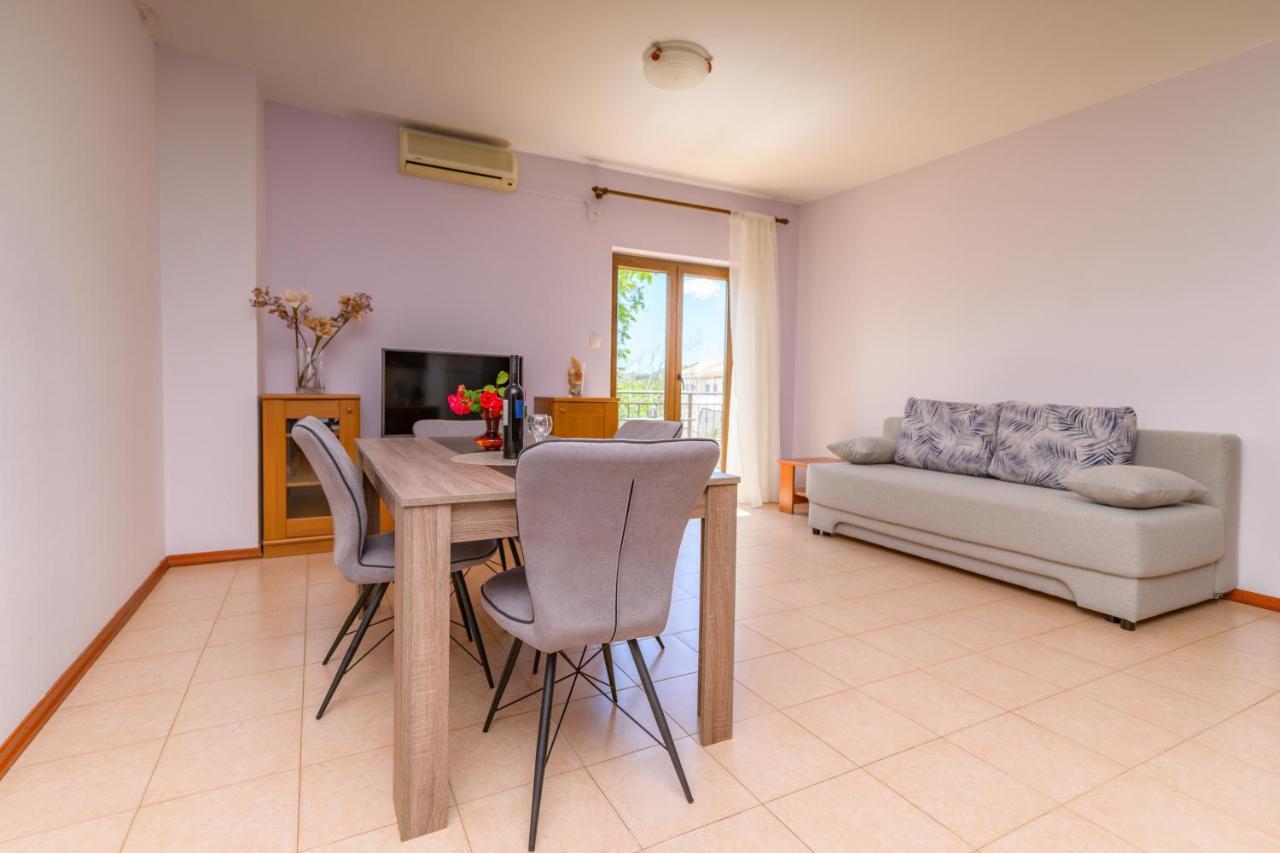 Apartments Marina Veskovic Nerezine Luaran gambar