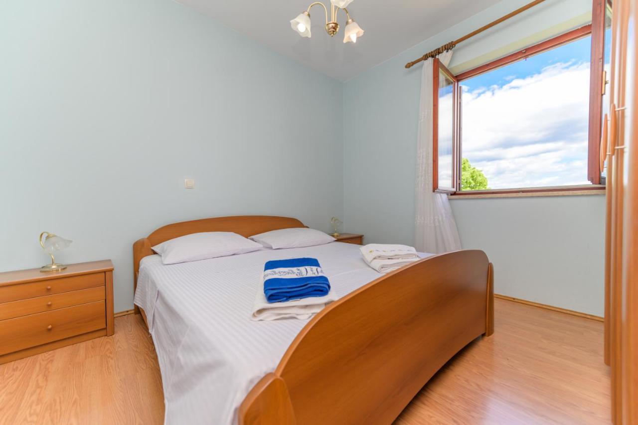 Apartments Marina Veskovic Nerezine Luaran gambar
