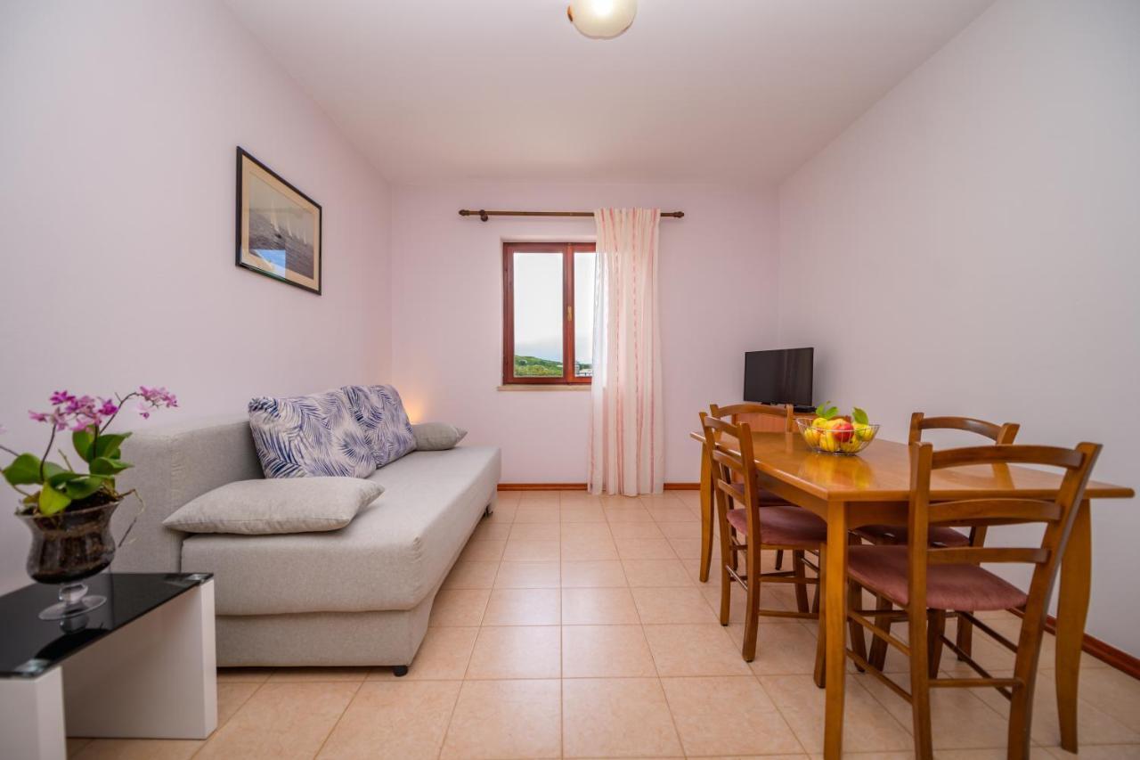 Apartments Marina Veskovic Nerezine Luaran gambar